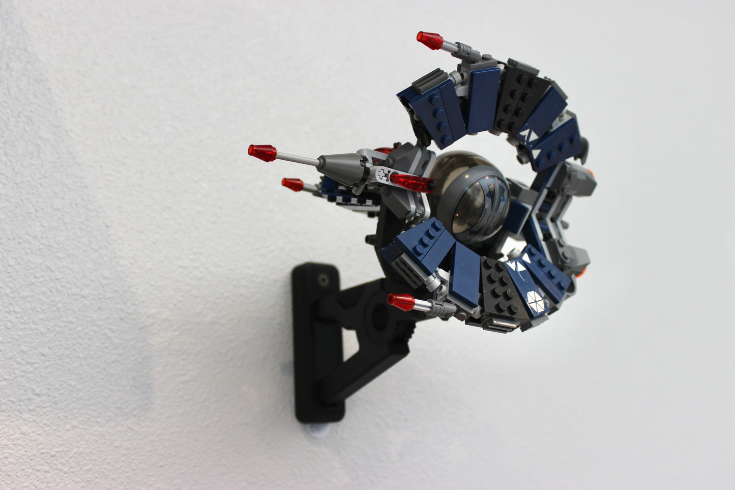 Wall Display for LEGO Star Wars Droid Tri-Fighter 8086