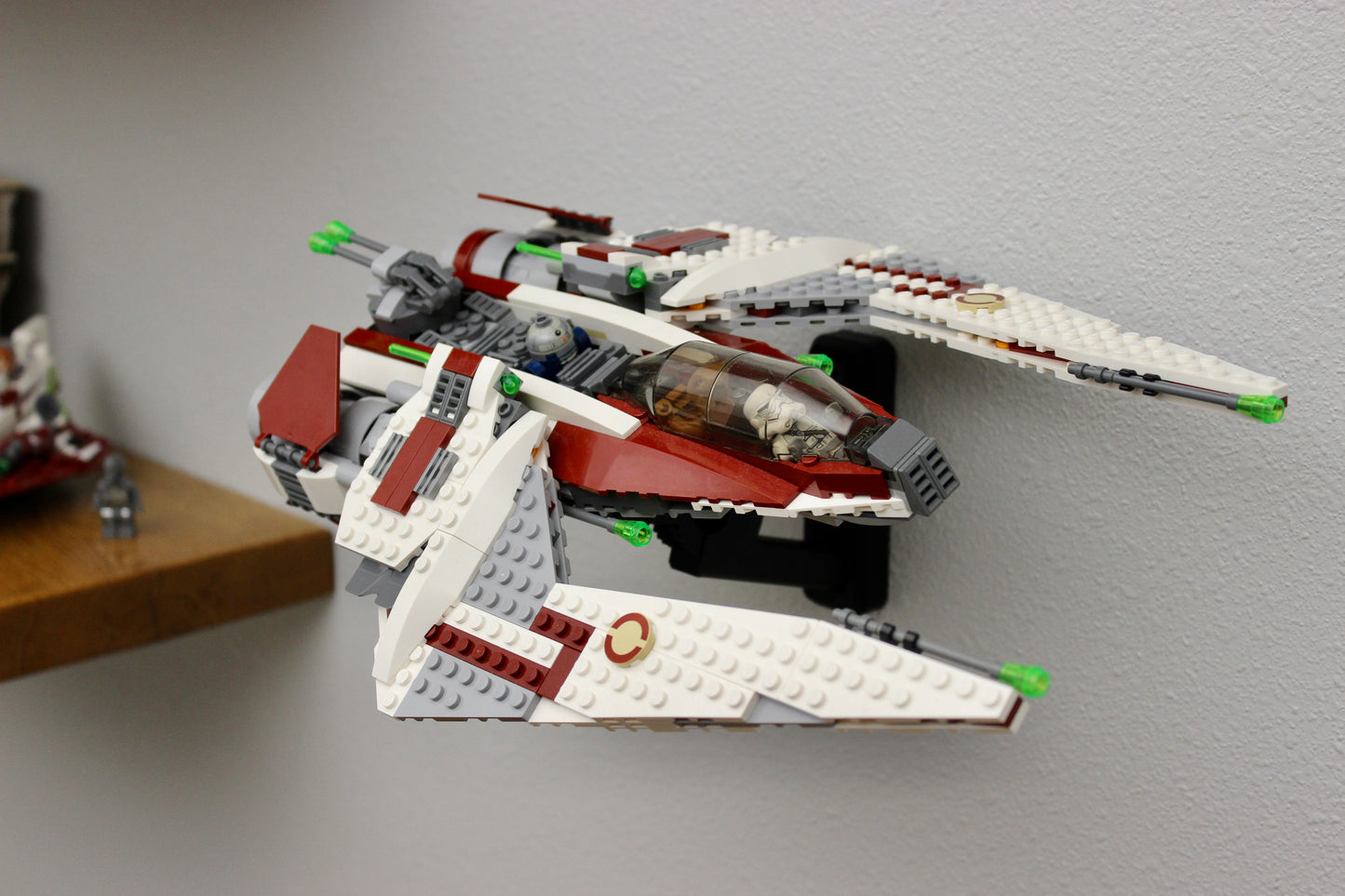 Wall Display for LEGO Star Wars Jedi Scout Fighter 75051