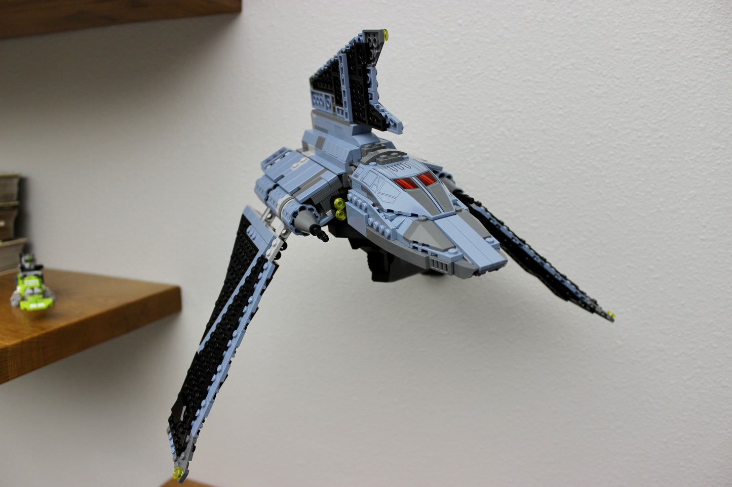 Wall Display for LEGO Star Wars Bad Batch Attack Shuttle 75314