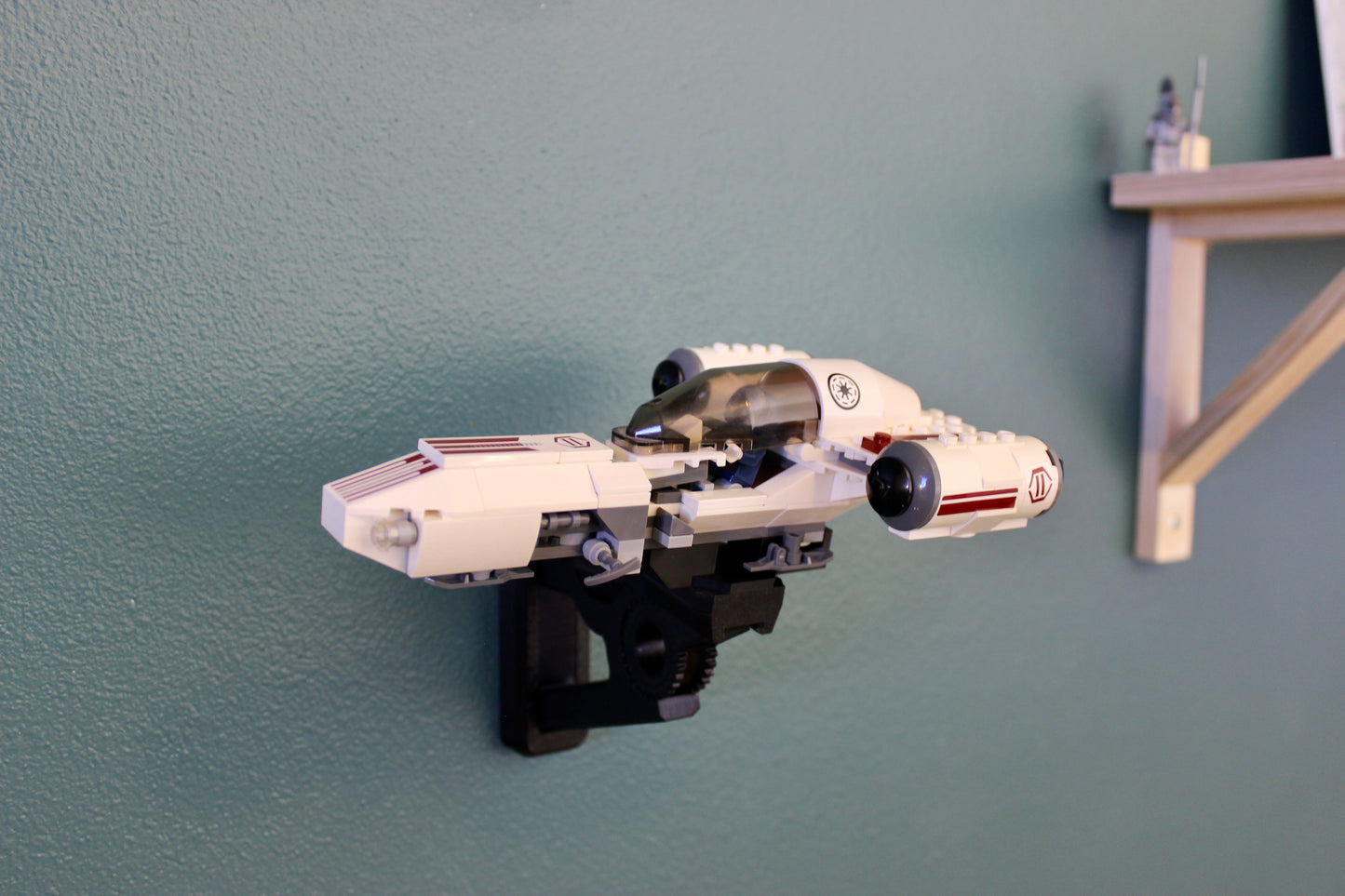 Wall Display for LEGO Star Wars Freeco Speeder 8085