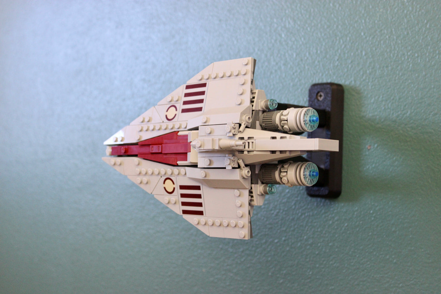 Wall Display for LEGO Star Wars Acclamator-Class Assault Ship 75404