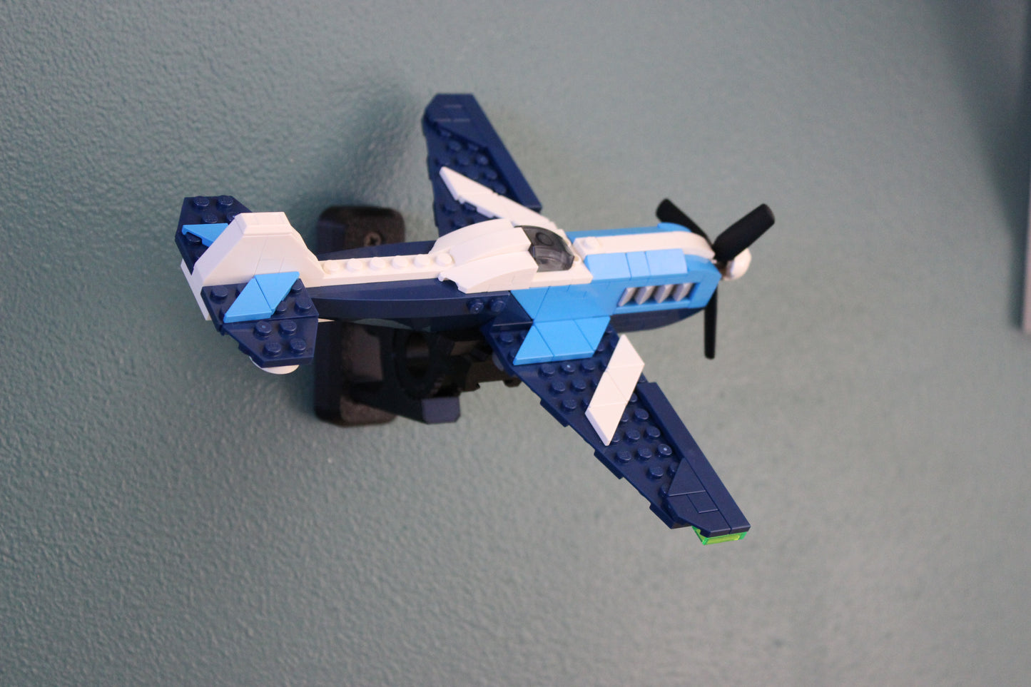 Wall Display for LEGO Creator 3in1 Aircraft Race Plane 31160