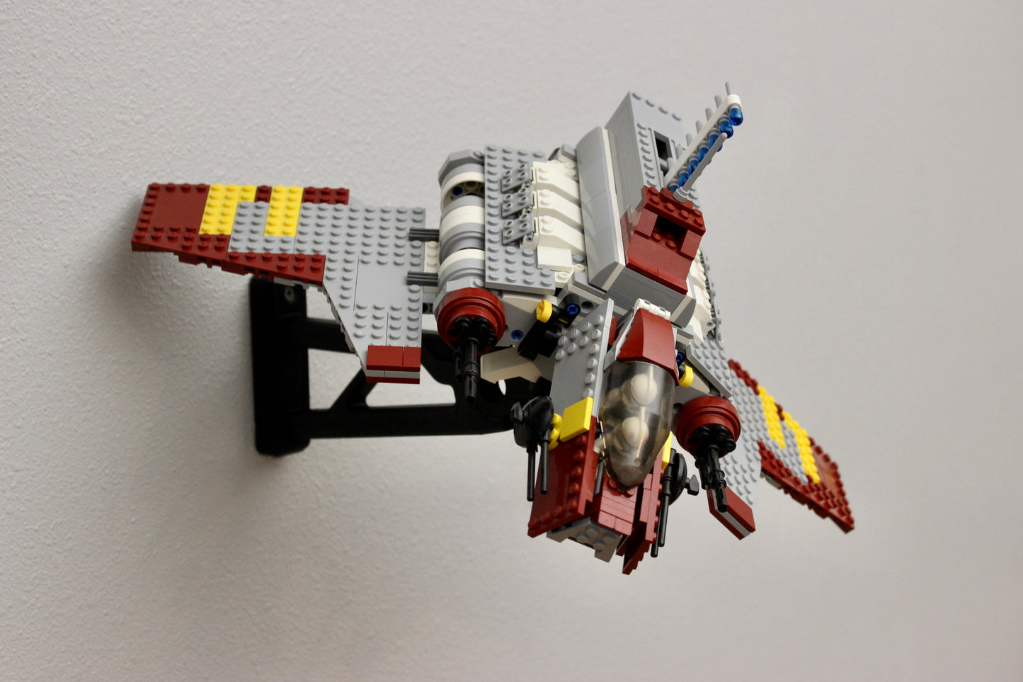 Wall Display for LEGO Star Wars Republic Attack Shuttle 8019