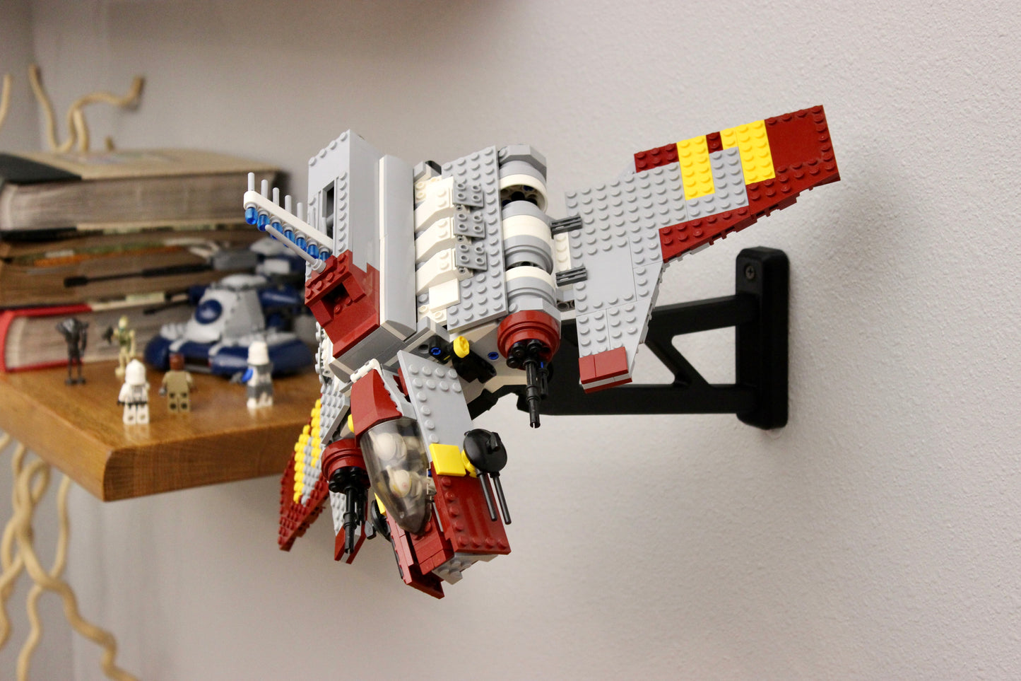 Wall Display for LEGO Star Wars Republic Attack Shuttle 8019