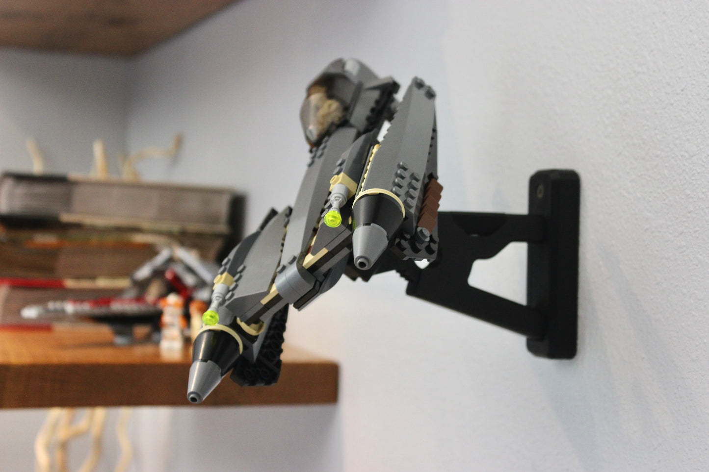 Wall Display for LEGO Star Wars General Grievous Starfighter 7656