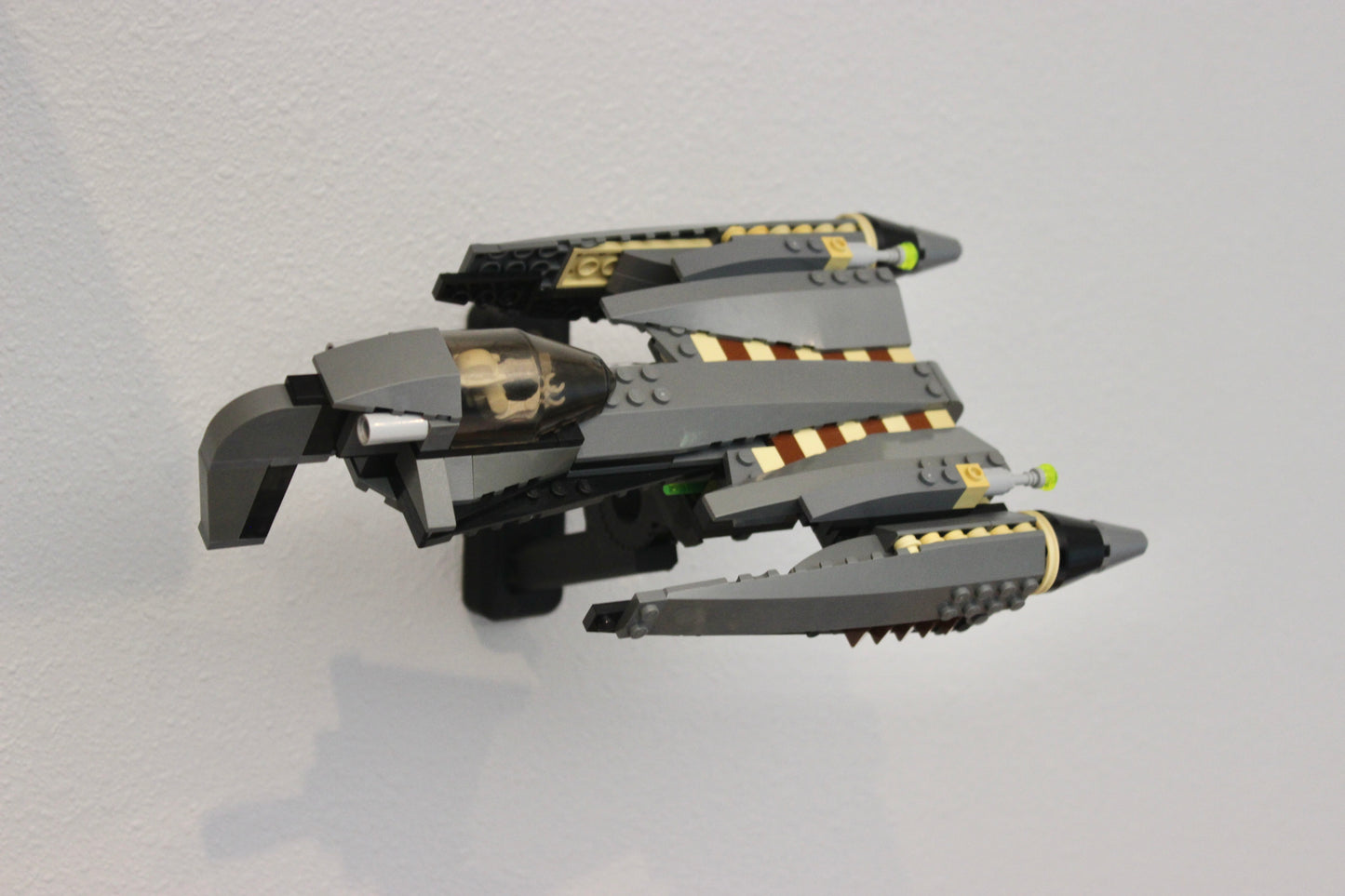 Wall Display for LEGO Star Wars General Grievous Starfighter 7656