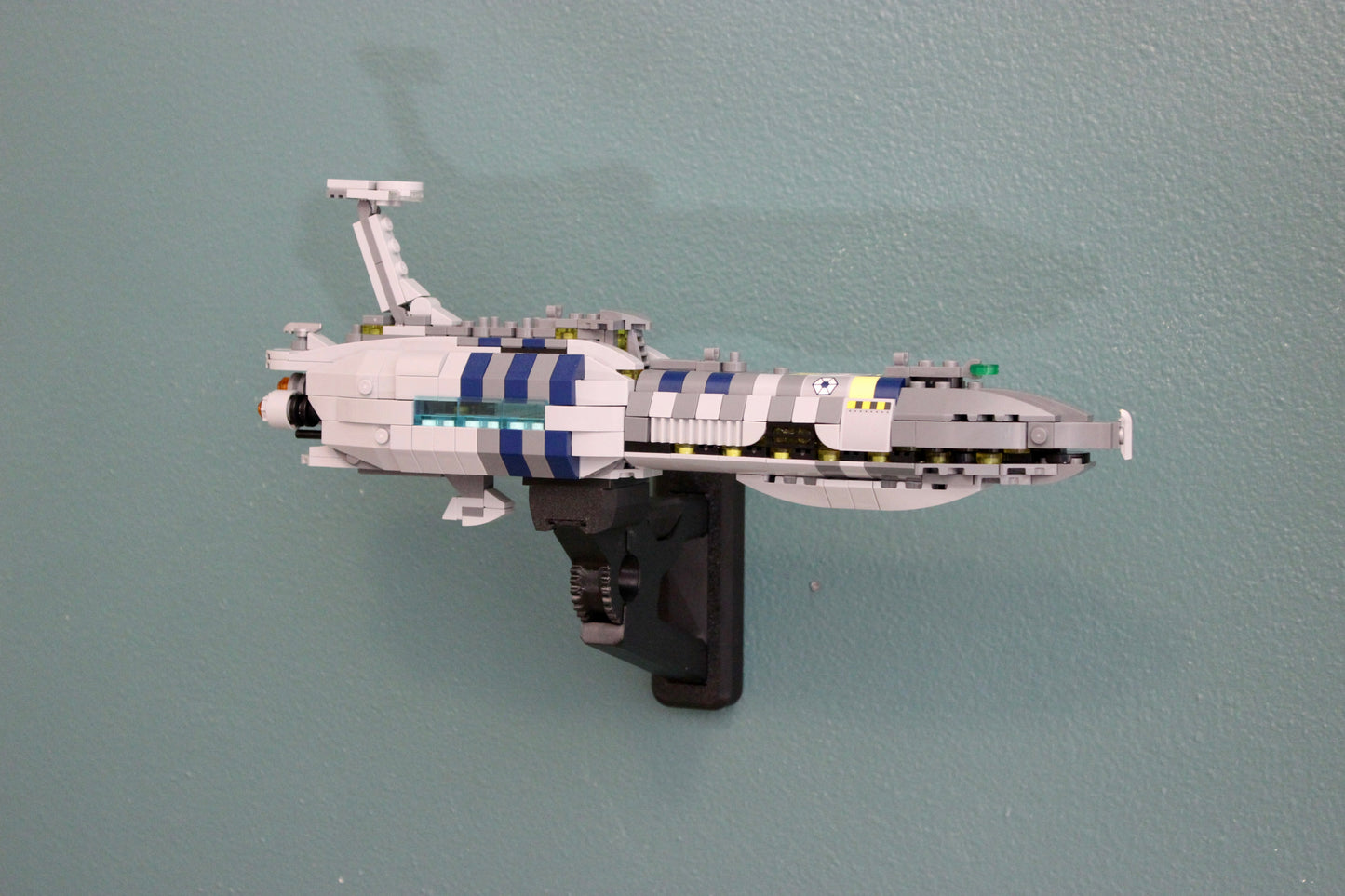 Wall Display for LEGO Star Wars Invisible Hand 75377 - Image 4