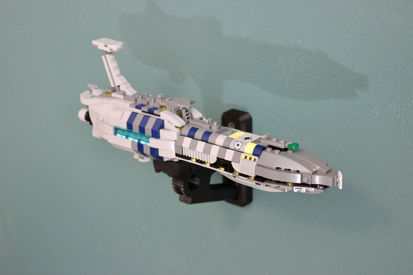 Wall Display for LEGO Star Wars Invisible Hand 75377 - Image 6