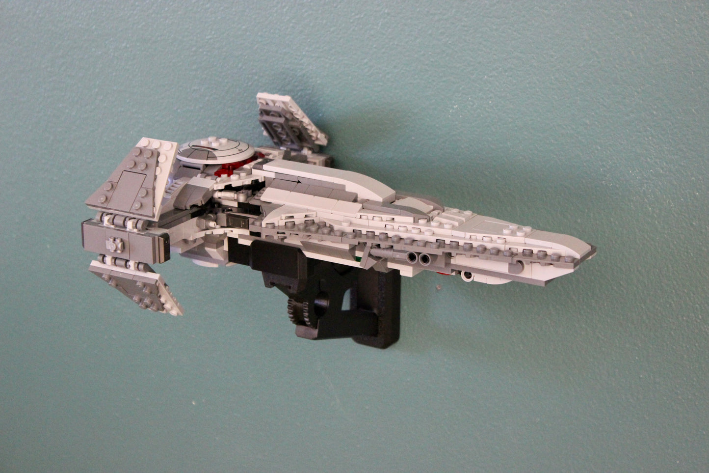 Wall Display for LEGO Star Wars Darth Maul's Sith Infiltrator 75383 - side view