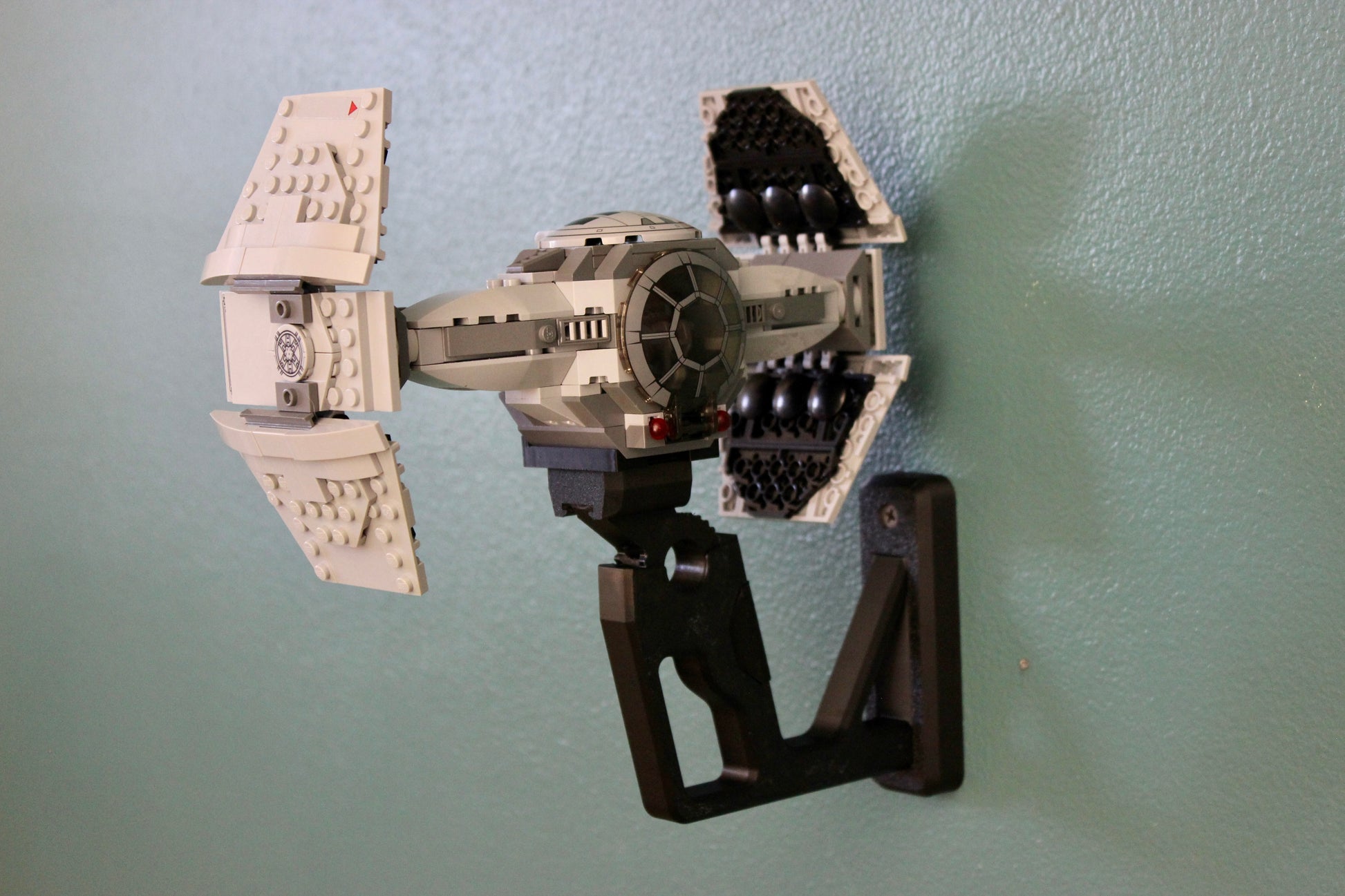 Wall Display for LEGO Star Wars TIE Advanced Prototype 75082 - detail view