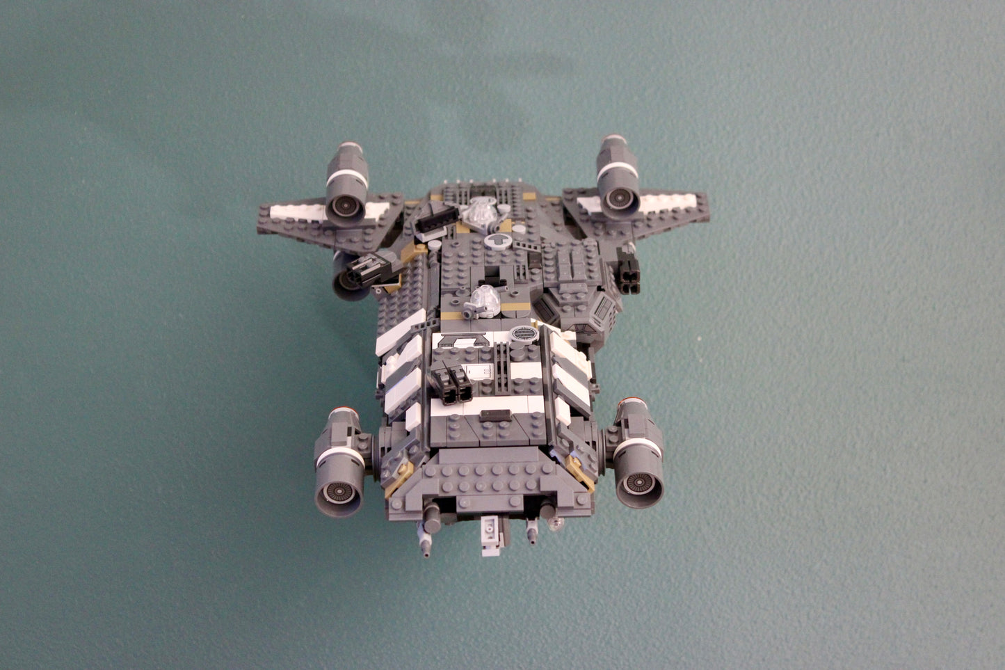 Wall Display for LEGO Star Wars The Onyx Cinder 75374 - Image 5