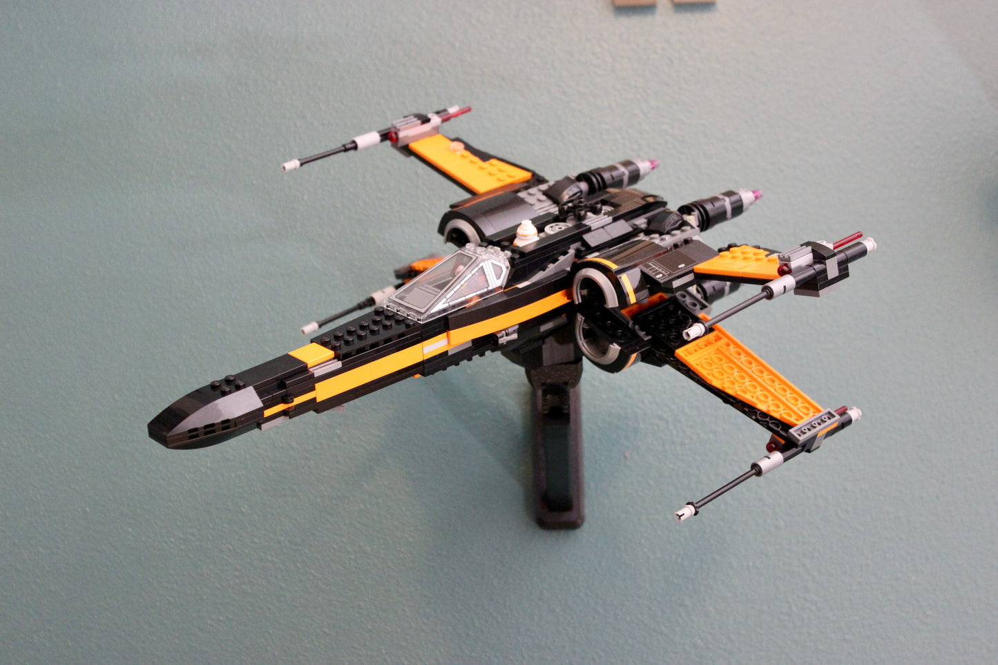 Wall Display for LEGO Star Wars Poe's X-Wing Fighter 75102