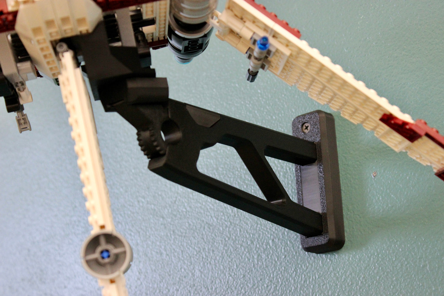 Wall Display for LEGO Star Wars V-19 Torrent 7674