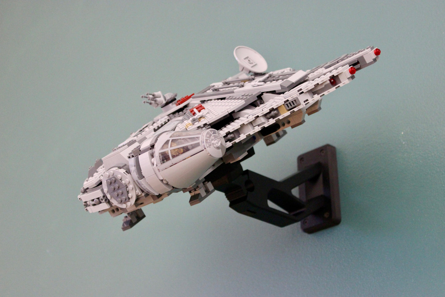 Wall Display for LEGO Star Wars Millennium Falcon 75257