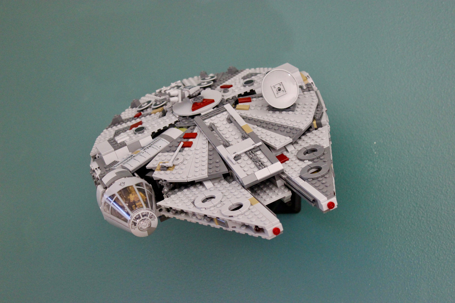 Wall Display for LEGO Star Wars Millennium Falcon 75257