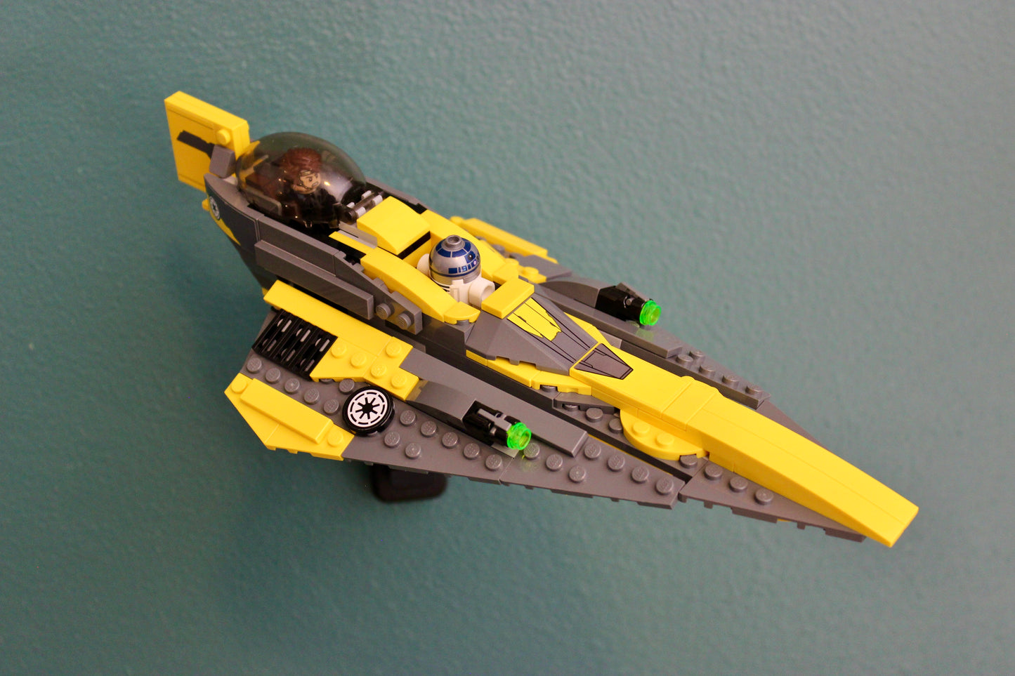 Wall Display for LEGO Star Wars Anakin's Jedi Starfighter 75214