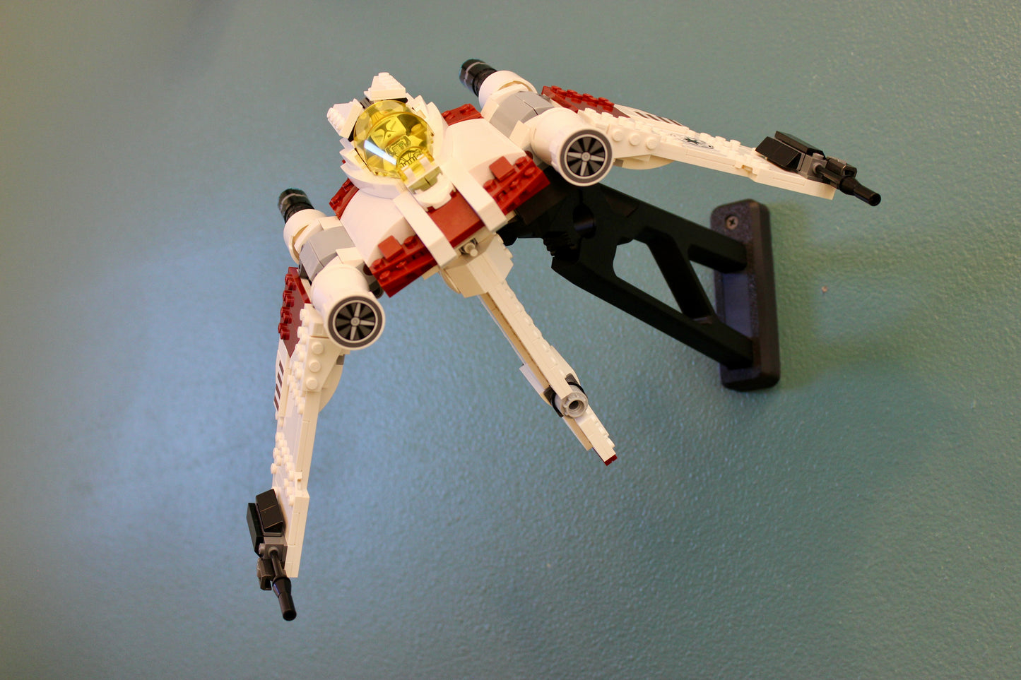 Wall Display for LEGO Star Wars V-19 Torrent Starfighter 75432