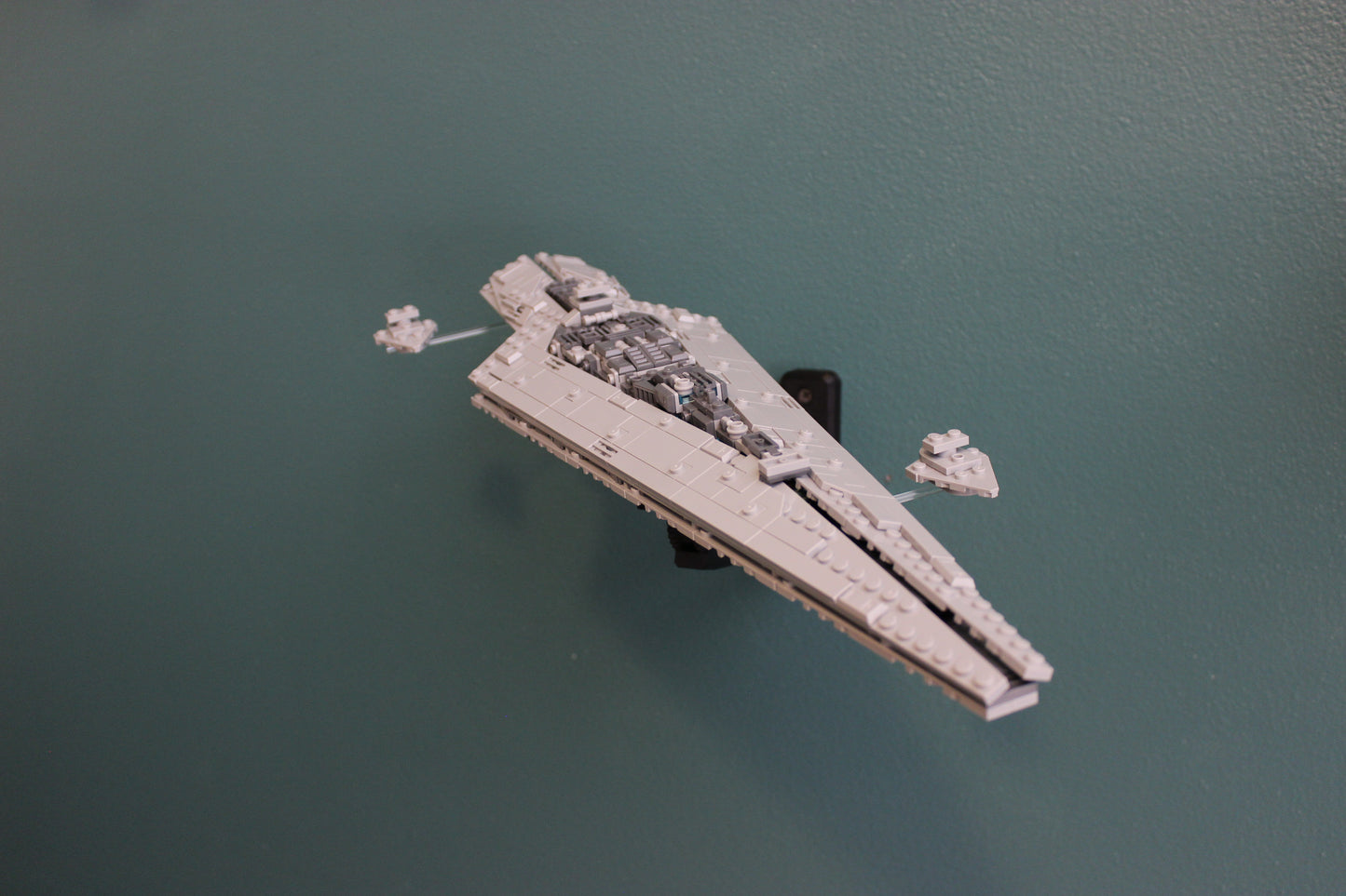 Wall Display for LEGO Star Wars Executor Super Star Destroyer 75356 - Image 4