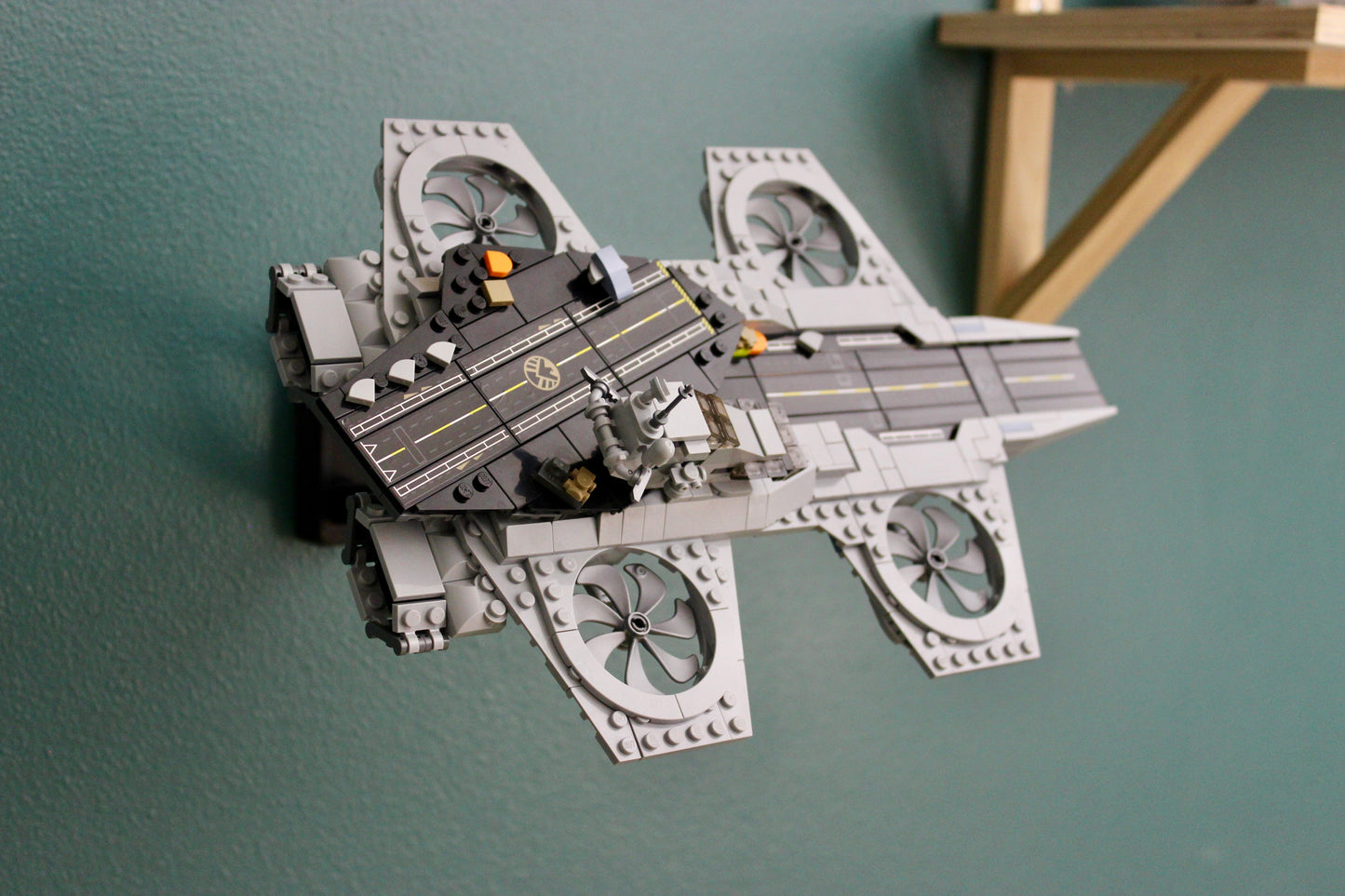 Wall Display for LEGO Marvel The Avengers Helicarrier 76295 - Image 6