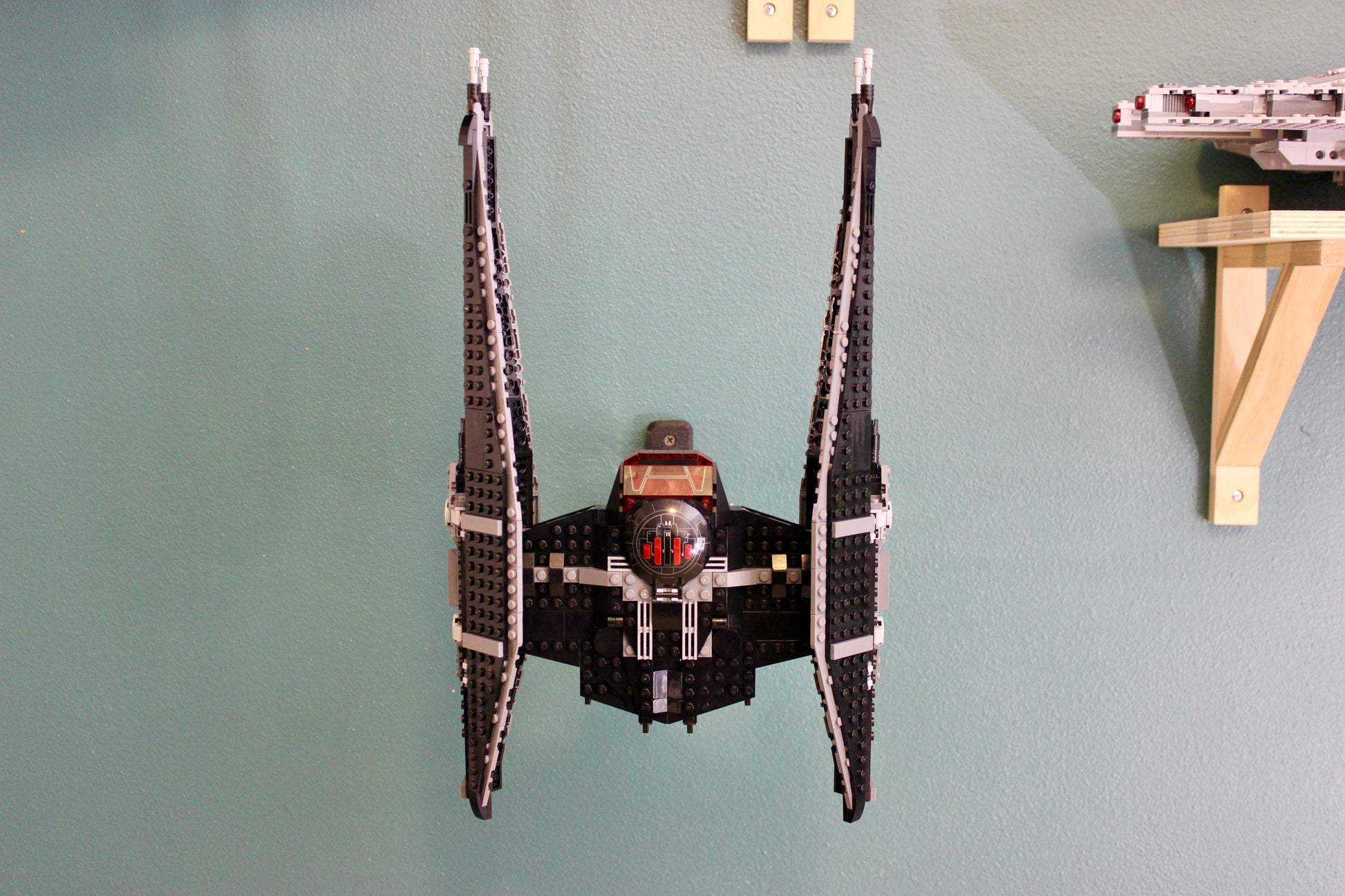 Wall Display for LEGO Star Wars Kylo Ren's TIE Fighter 75179 - Image 7