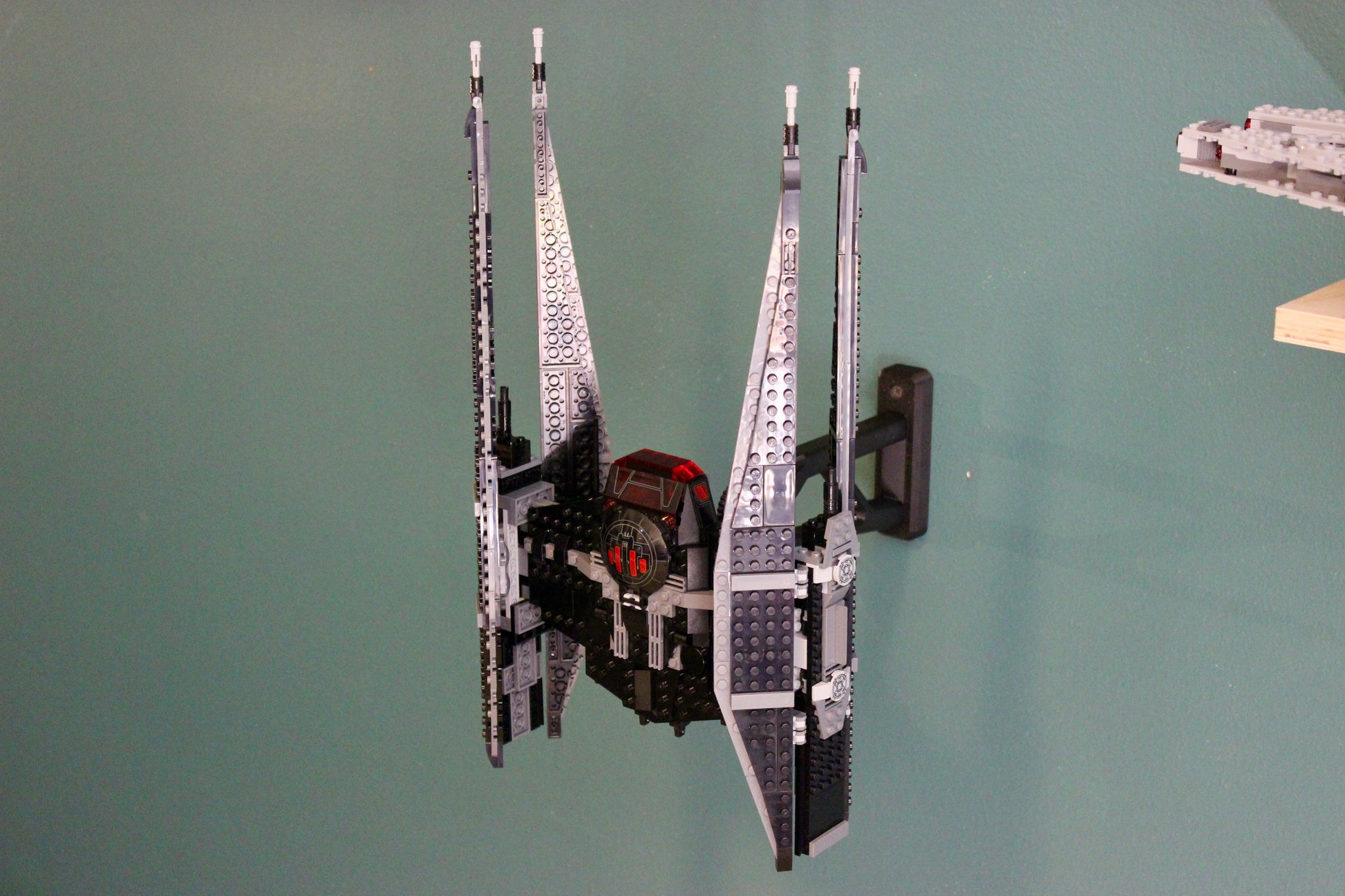 Wall Display for LEGO Star Wars Kylo Ren's TIE Fighter 75179 - Image 8