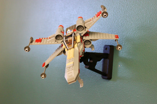 Wall Display for LEGO Star Wars X-Wing Fighter 7140 - front view