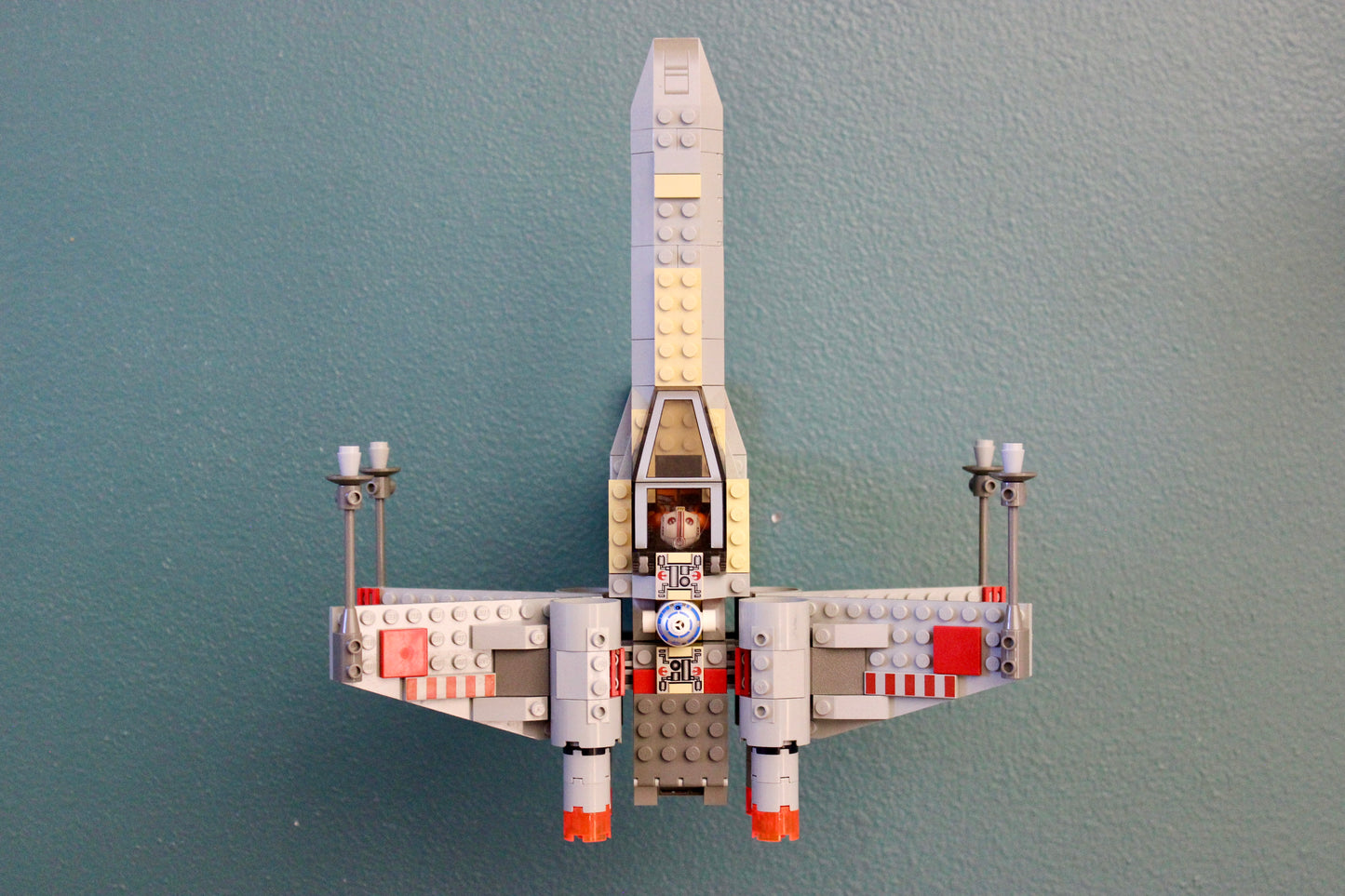 Wall Display for LEGO Star Wars X-Wing Fighter 7140 - Image 8