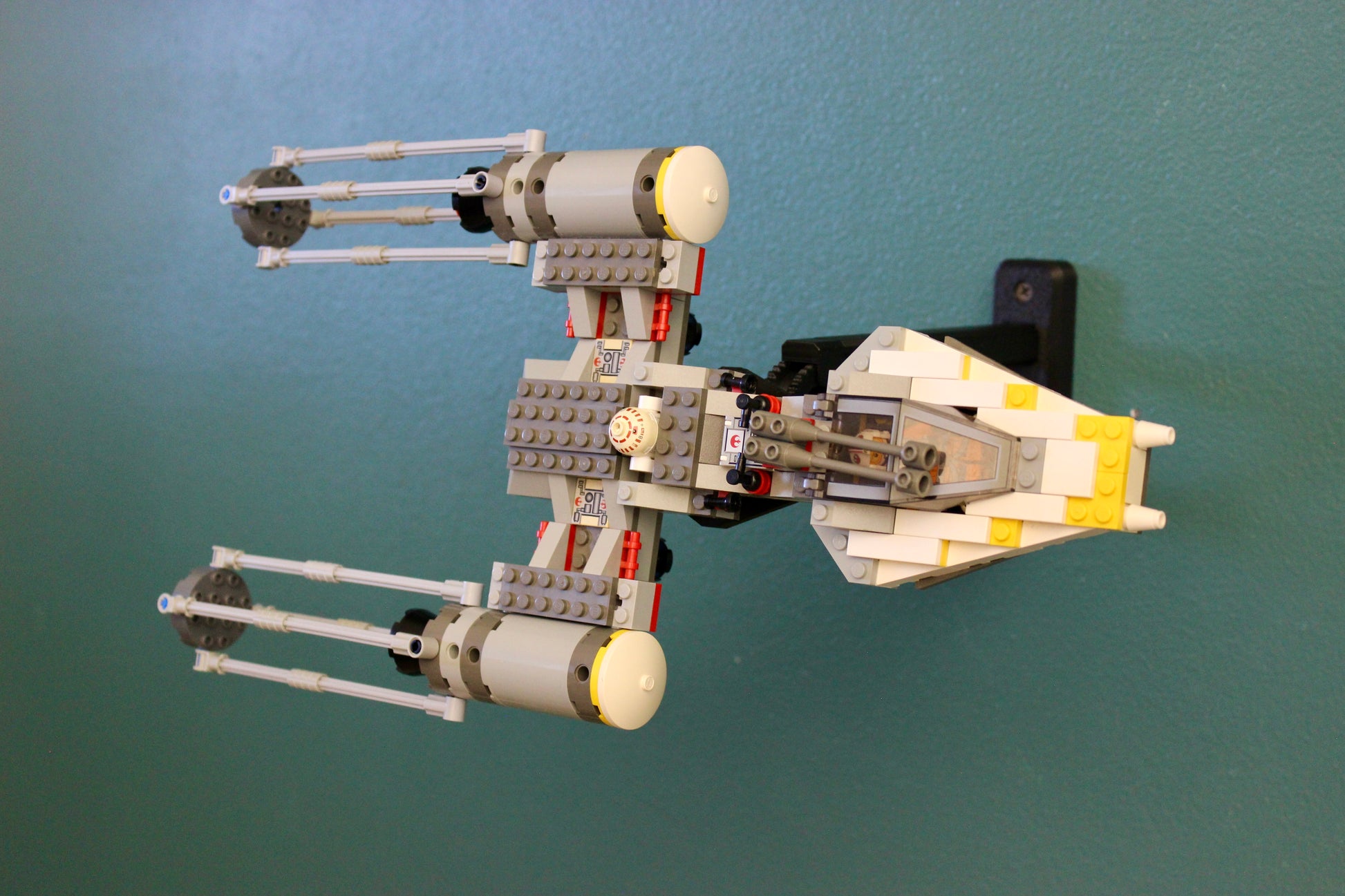Wall Display for LEGO Star Wars TIE Fighter & Y-Wing 7150 - Image 5