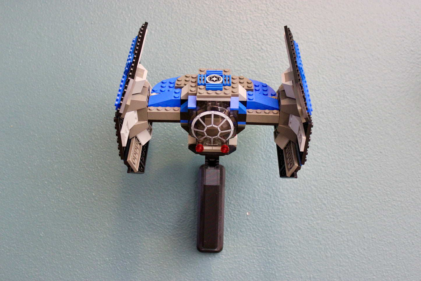 Wall Display for LEGO Star Wars TIE Fighter & Y-Wing 7150 - Image 6