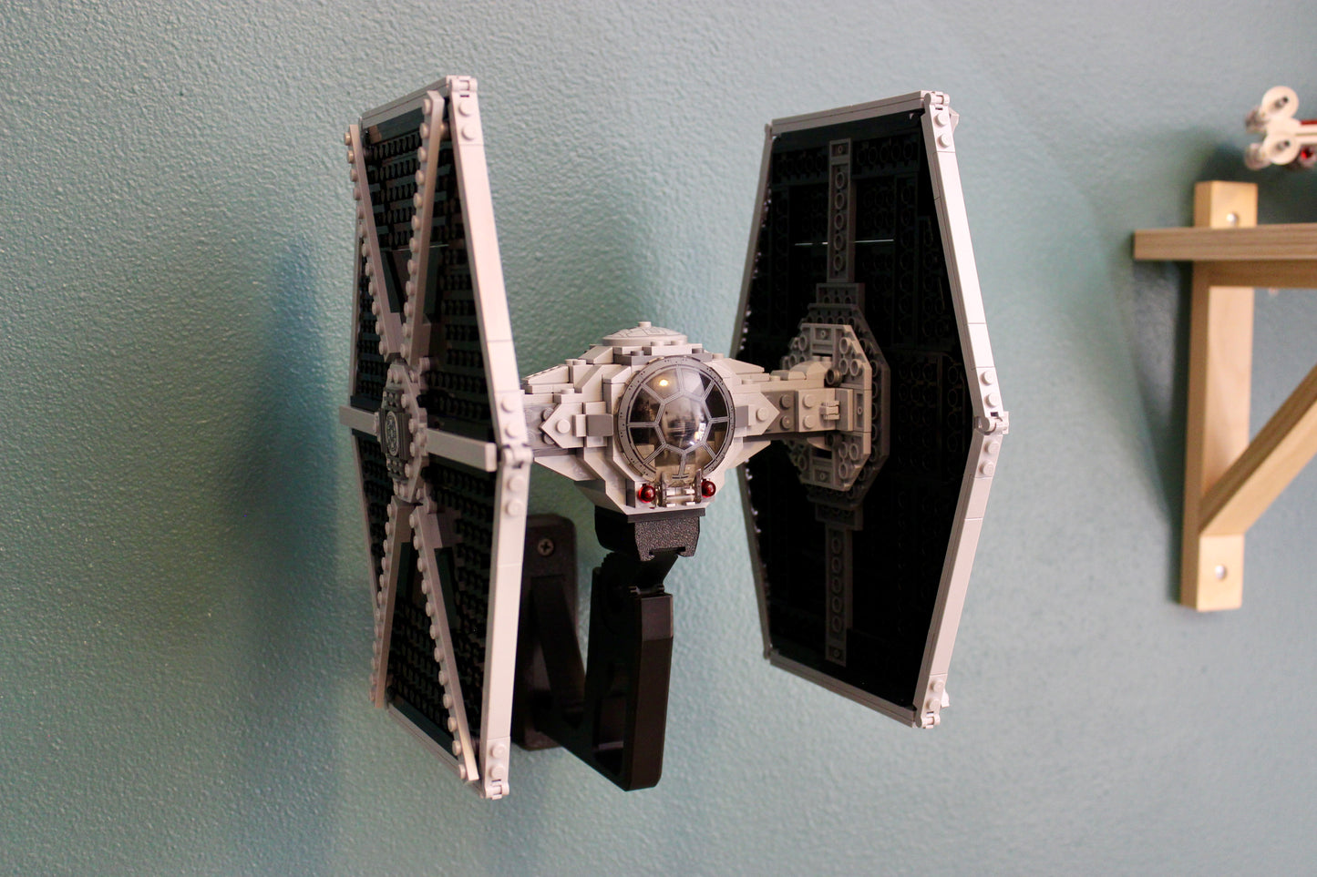 Wall Display for LEGO Star Wars Imperial TIE Fighter 75211 - Image 7