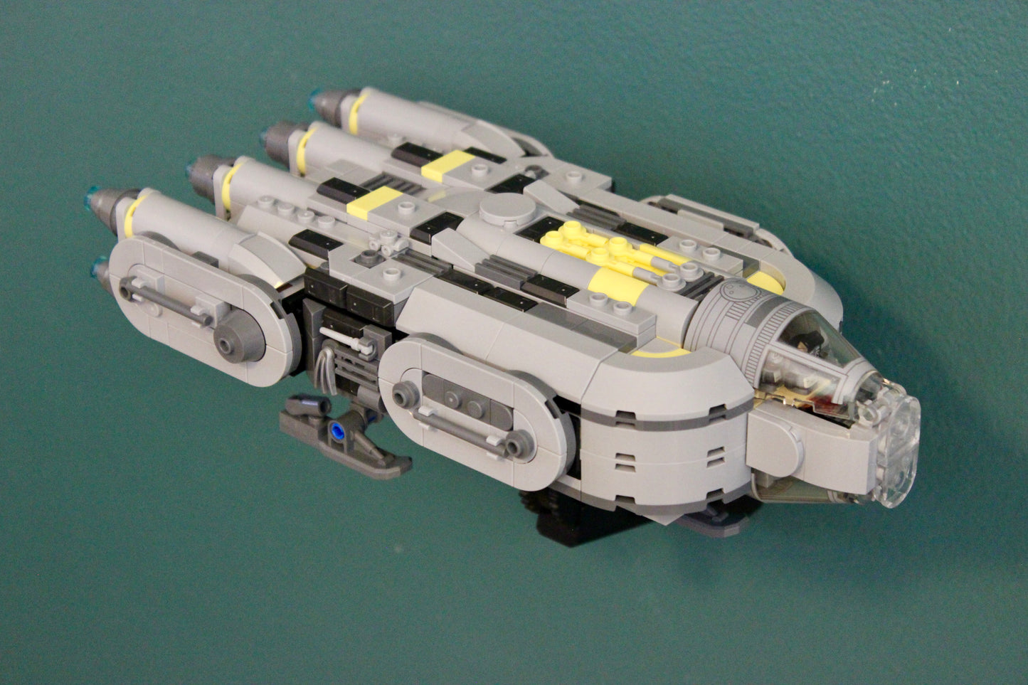 Wall Display for LEGO Star Wars Anzellan Starship 75445