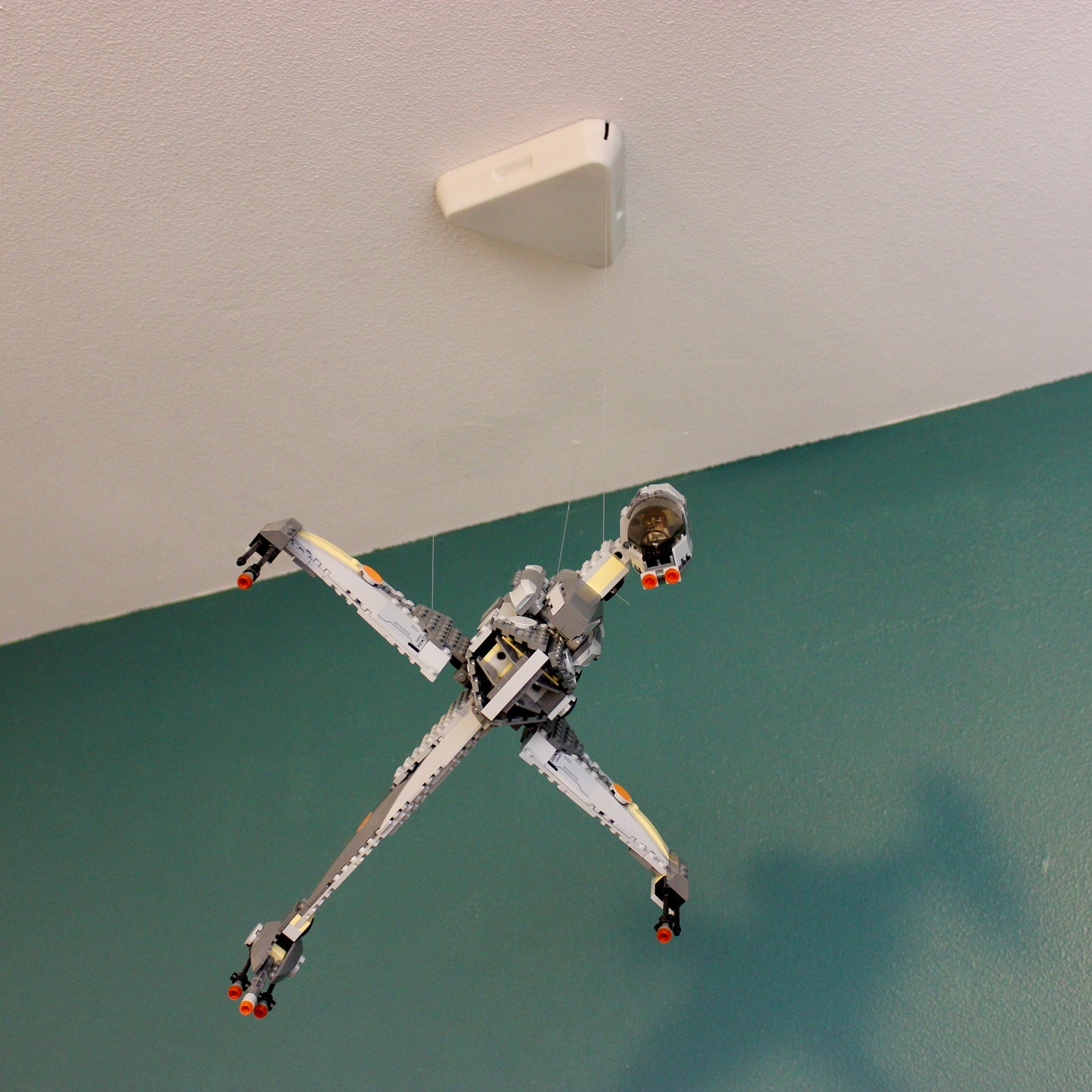 Universal Adjustable Ceiling Mount for LEGO